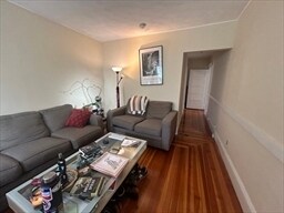 Primary Photo - 17 Usher Rd