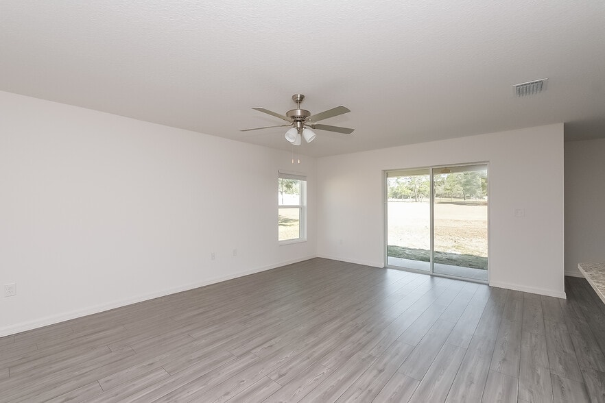 Building Photo - 8825 Southern Charm Cir