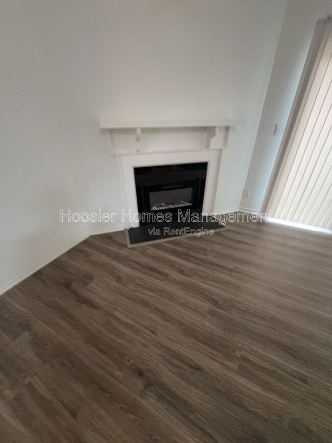 Building Photo - 1347 Norfolk Cir