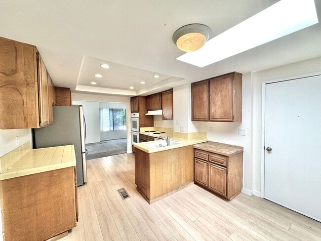 Building Photo - COMING SOON: BIG College Area Townhome 4 Bed / 2.5 Bath garage, AC, pool, W/D