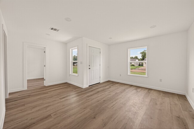 Building Photo - 3922 Alsace St