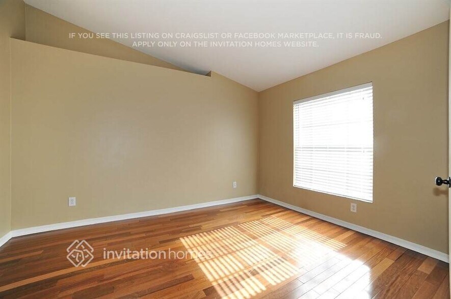 Building Photo - 12001 Colonial Estates Ln