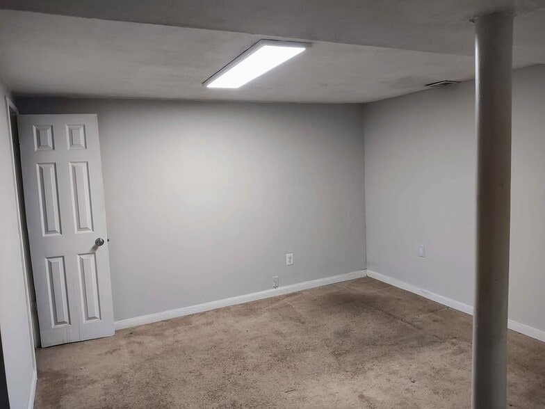Building Photo - 96 N Terrace Pl