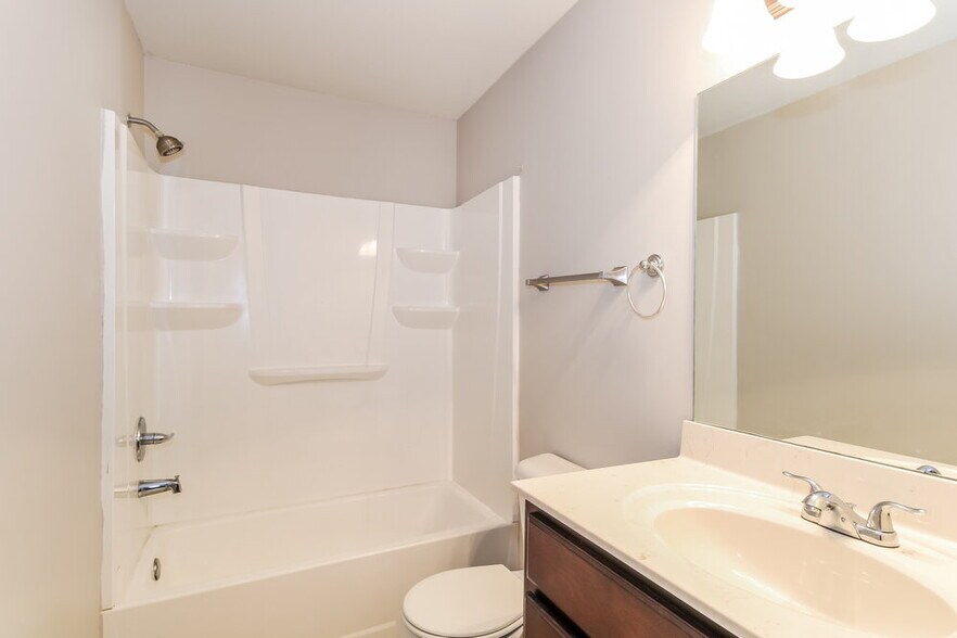 Building Photo - 9042 Billy Pat Dr