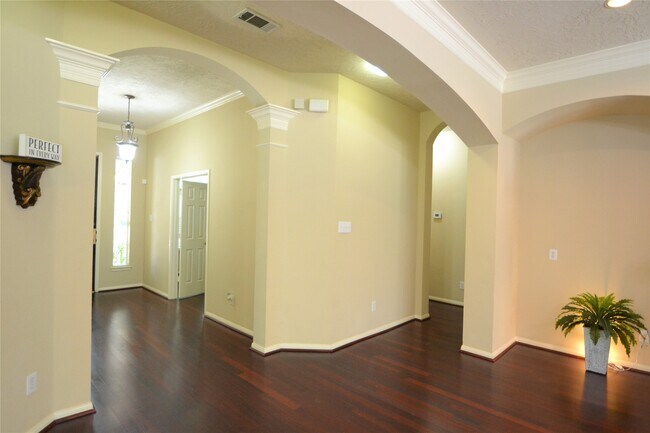 Building Photo - 1514 Coyote Hills Ln