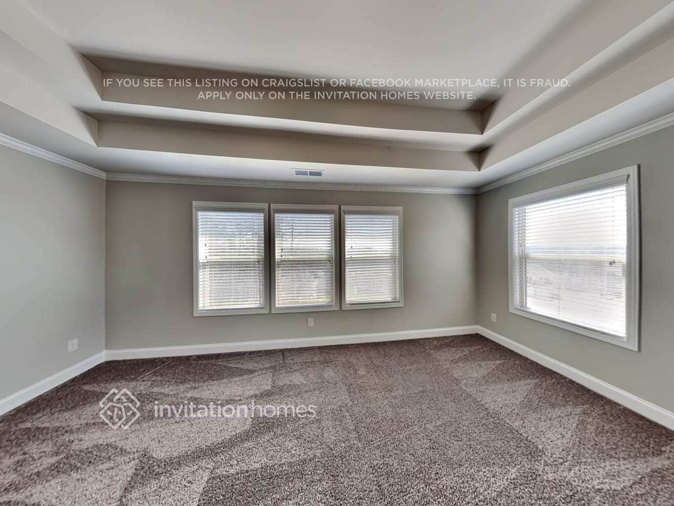 Building Photo - 221 Sage Dr