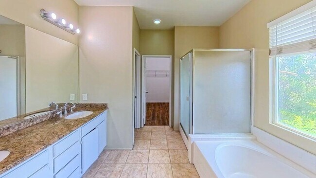 Building Photo - Welcome to your next dream home in Corona!