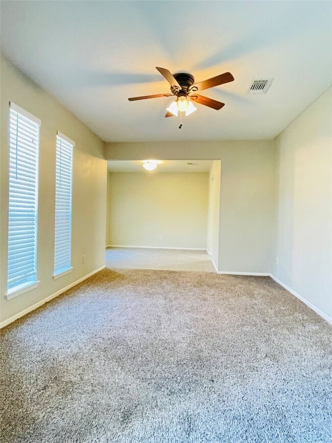 Building Photo - 4330 Maple Cross Dr