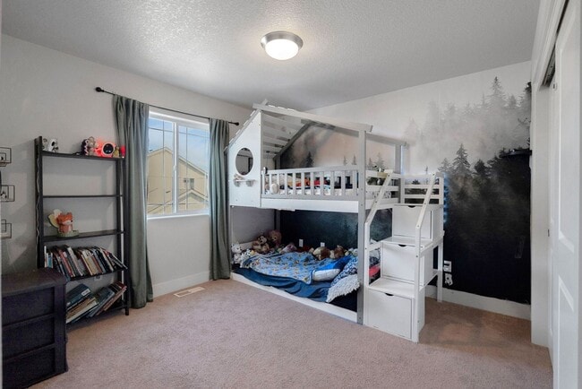 Building Photo - 16855 SW Townsville St