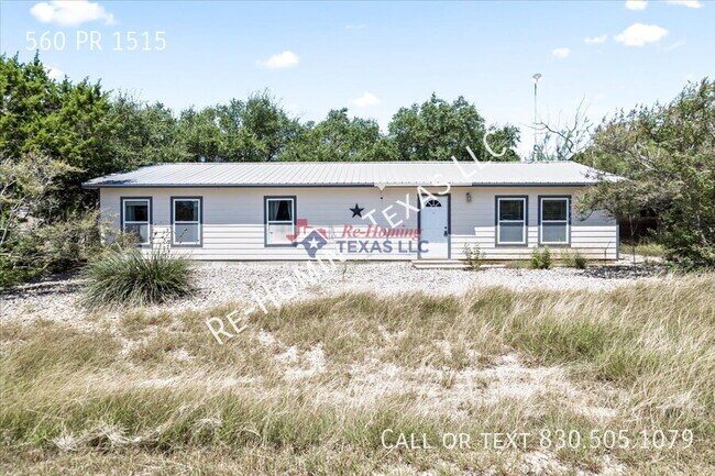 Building Photo - 560 Private Rd 1515