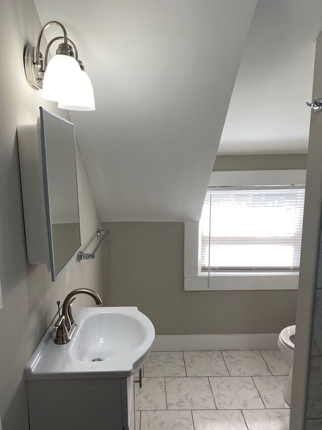 Building Photo - Renovated 2-Bedroom Duplex – Move-In Ready...