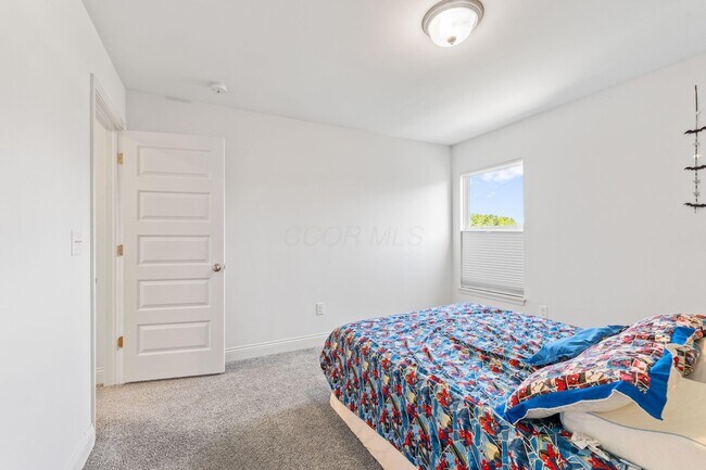 Building Photo - 3622 Switchgrass Ct
