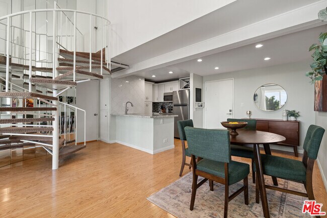 Building Photo - 1440 Veteran Ave