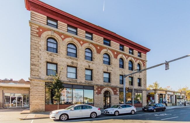 Building Photo - 244 Brighton Ave