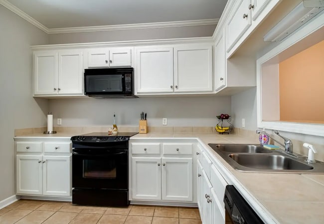 Building Photo - 120 Judice Meadows Ln