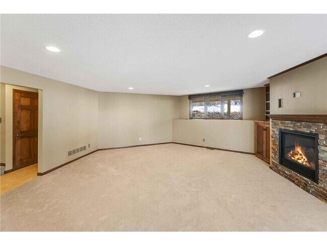 Building Photo - 7210 Juniper Ave