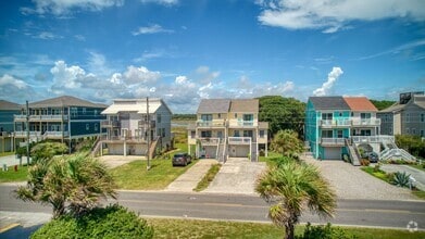 Building Photo - FULLY FURNISHED OFF-SEASON RENTAL - AVAILA...