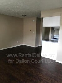 Building Photo - 1972 Cambridge Dr