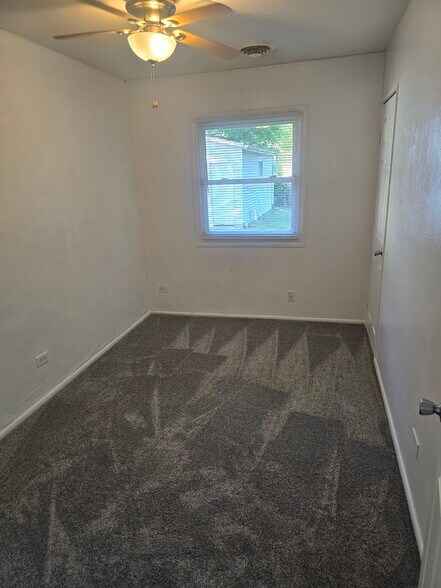 Building Photo - 2618 Horton Dr