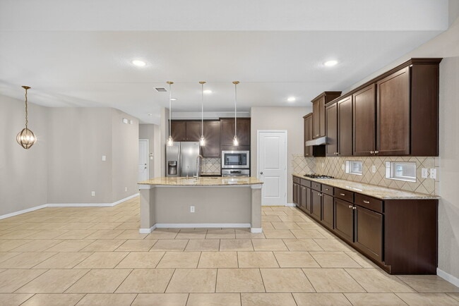 Building Photo - 1226 Hidden Cave Dr
