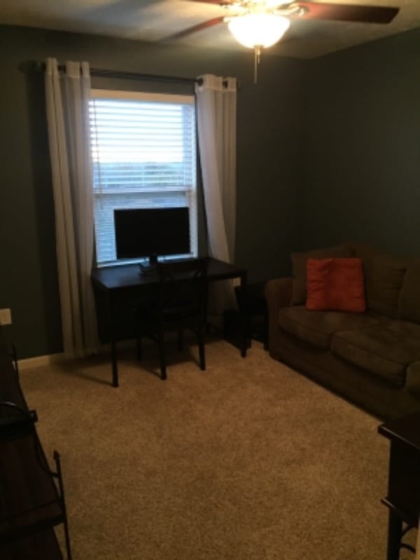 Building Photo - 255 Grace Manor Dr