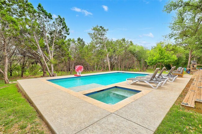 Building Photo - 9854 Weir Lp Cir