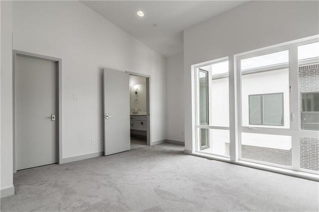 Building Photo - 2290 N Fitzhugh Ave