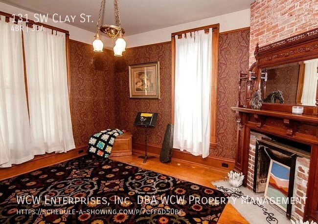 Building Photo - 131 SW Clay St