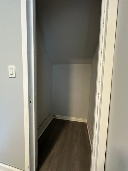 Spacious walk-in closet offering ample storage space - 5653 S May St