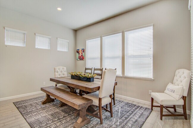 Building Photo - 5706 Desert Mallow St