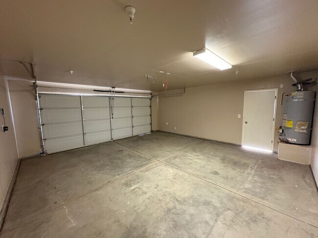 Building Photo - North East Visalia Home coming soon!