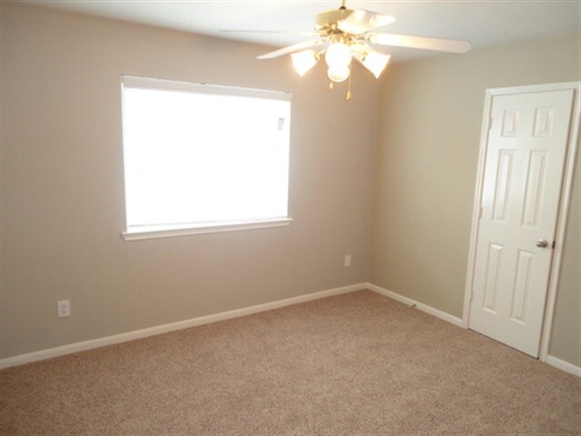 Building Photo - 8514 Owen Lake Ct