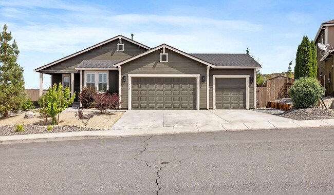 Building Photo - 845 Squaw Creek Ct