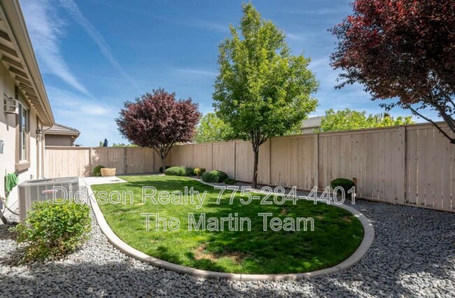 Building Photo - 10772 Ridgebrook Dr