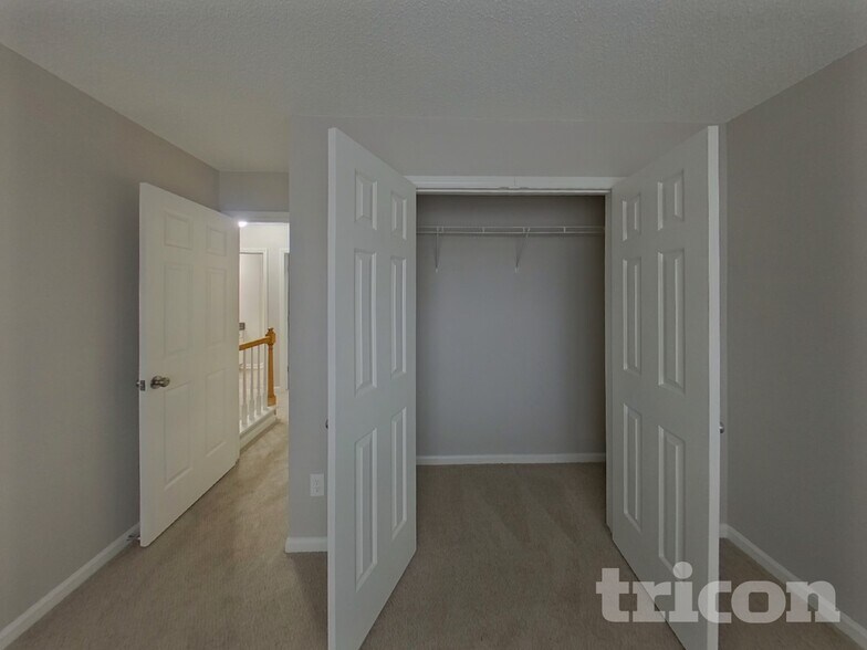 Building Photo - 9226 Stone Abbey Pl