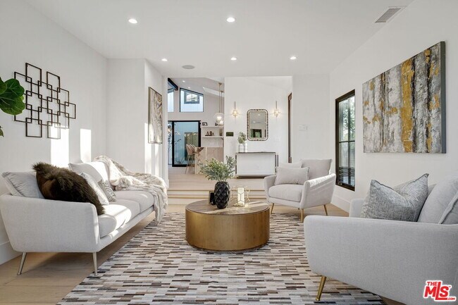 Building Photo - 12672 Stanwood Dr