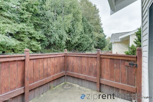 Building Photo - 2 br, 2 bath Townhome - 2803 Wilton Ln E, ...