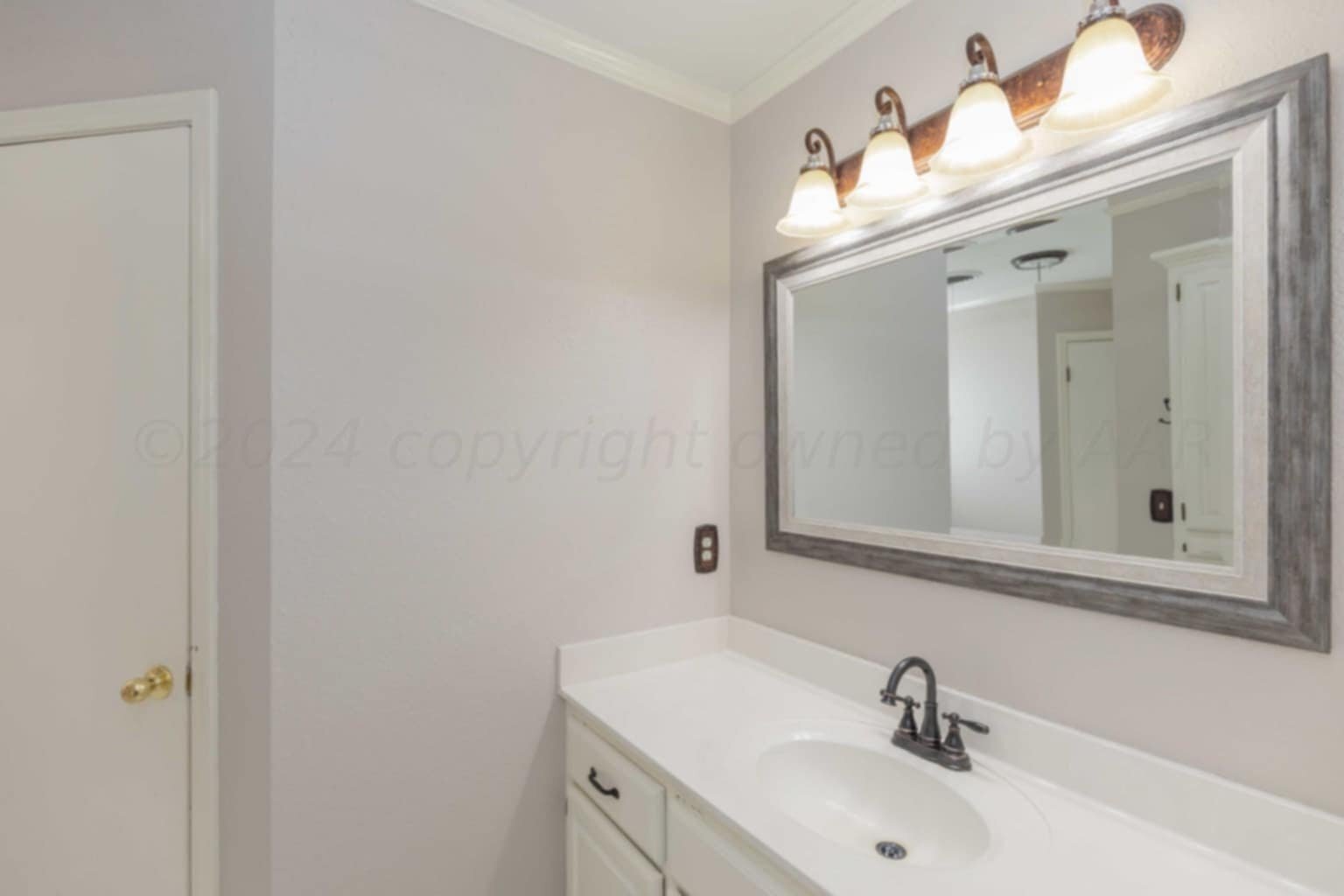 Building Photo - 3511 Tripp Ave