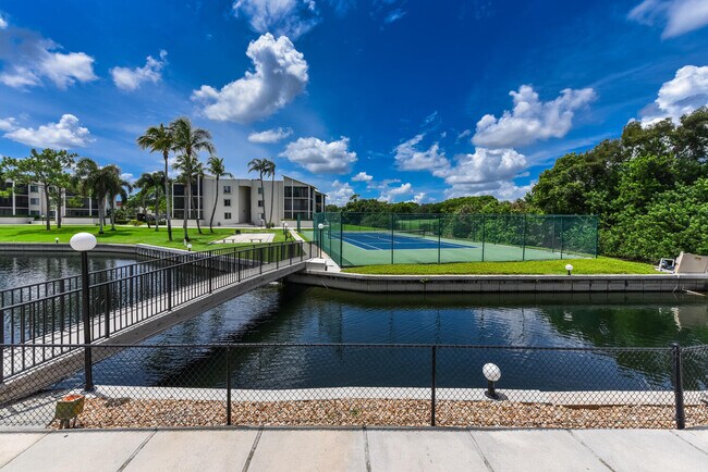 Building Photo - 11811 Ave of the PGA