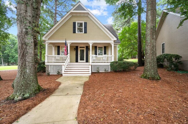 Building Photo - 110 Mayfair Ct