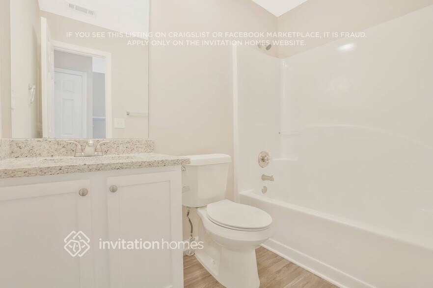 Building Photo - 442 Limerick Way