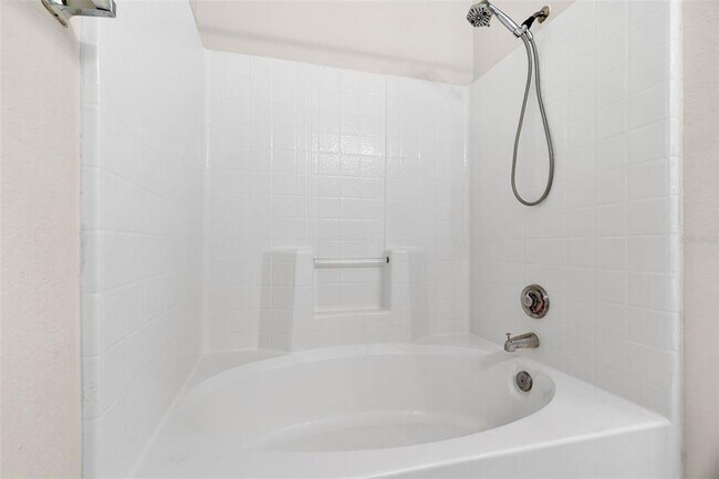 Building Photo - 2724 Via Murano