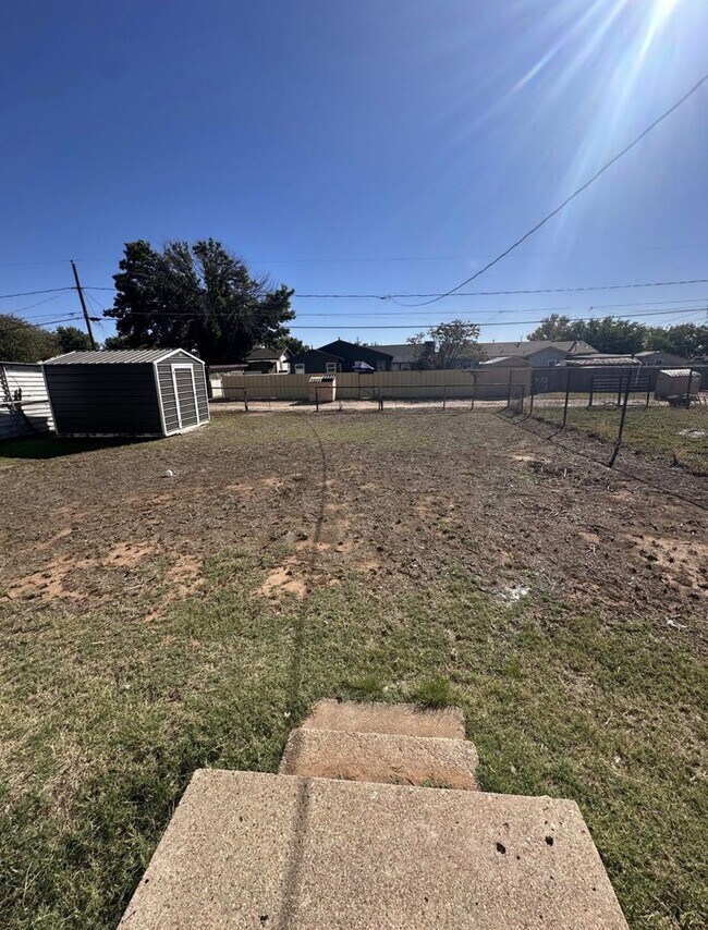 Building Photo - Cozy Contemporary Cottage – Charming 3-Bed...