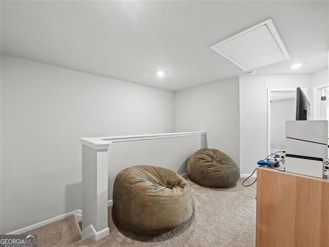 Building Photo - 4934 Hillstone Dr