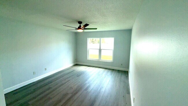 Building Photo - 5390 Warrior Ln