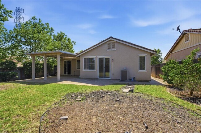 Building Photo - 4143 Cahakia Pl