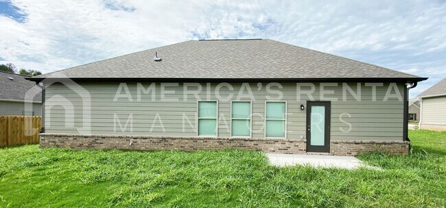 Building Photo - 105 Ballington Wy