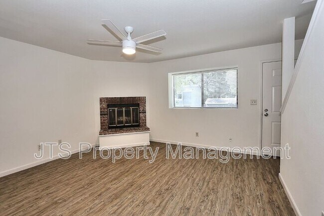 Building Photo - 5848 Alorn Ln
