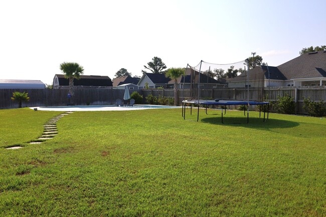 Building Photo - 3508 Spence Dr