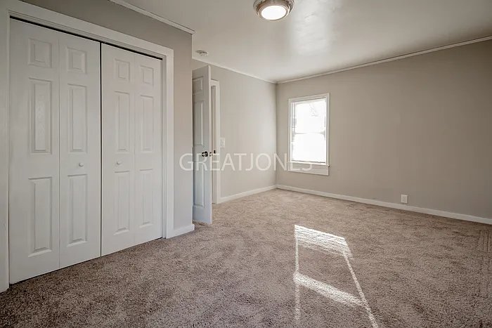 Building Photo - 309 H St